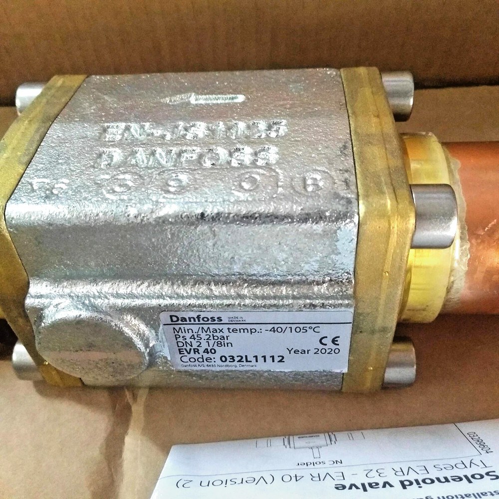 1PC- Danfoss 032L1112 Solenoid valve, EVR 40,Solder, ODF,2 1/8in- NEW