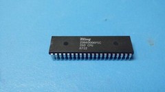 (1 PC) Z80 CPU ZILOG Microprocessor, 8-Bit, 6.17MHz, NMOS, PDIP40