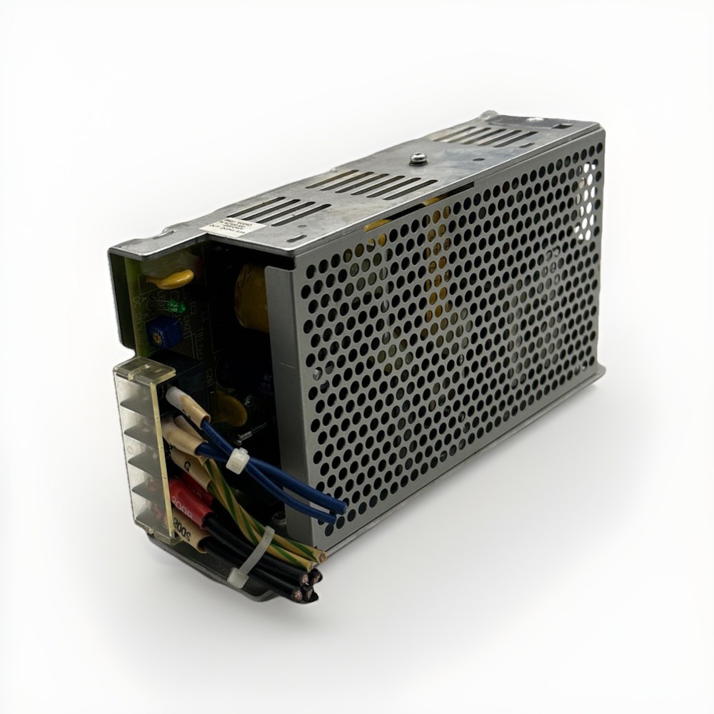 OMRON S82J-15024D POWER SUPPLY AC100-120/200-240V 50/60HZ 3.5/2.1A See Pics