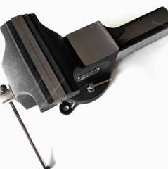 8” 81-604-1-22 Heavy Duty Bench Vise Tool