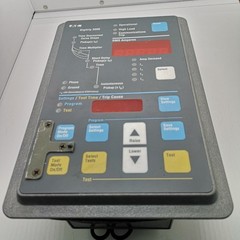 EATON DIGITRIP 3000, 4D13120G21 DT3000 PROTECTIVE RELAY VER 3.00