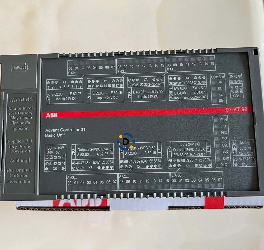 New ABB 07KT98 GJR5253100R0270 Temperature controller
