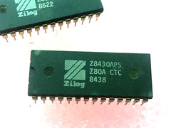 2pc Z8430APS ZILOG Z80A CTC 28 PIN DIP