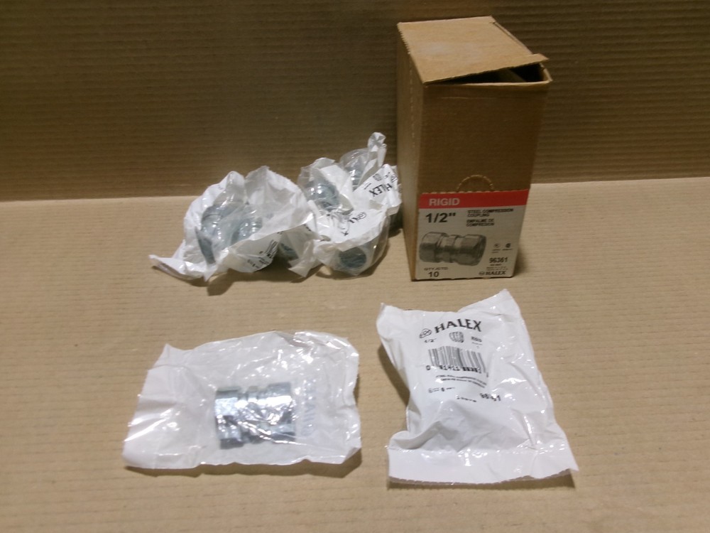 Halex 96361 Box of 10 1/2″ Rigid Steel Compression Coupling AK