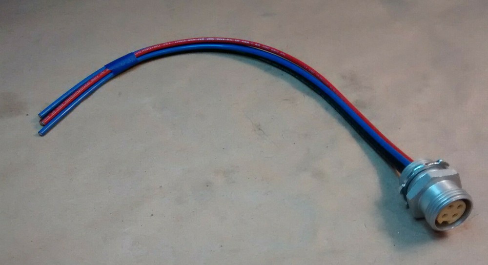 MENCOM Min-Change 7/8″ MINH-4FR-1 4 conductor Female Receptacle 1′ Long 14AWG