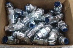 T&B Fittings 3731-TB 25 Pk Liquidtight Flexible Non-Metallic Conduit Connector