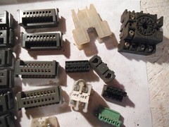 MIXED LOT OF TERMINAL BLOCKS / ELECTRICAL CONNECTORS