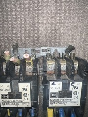 C25DND330 Cutler-Hammer Contactor 120V Coil QTY 3