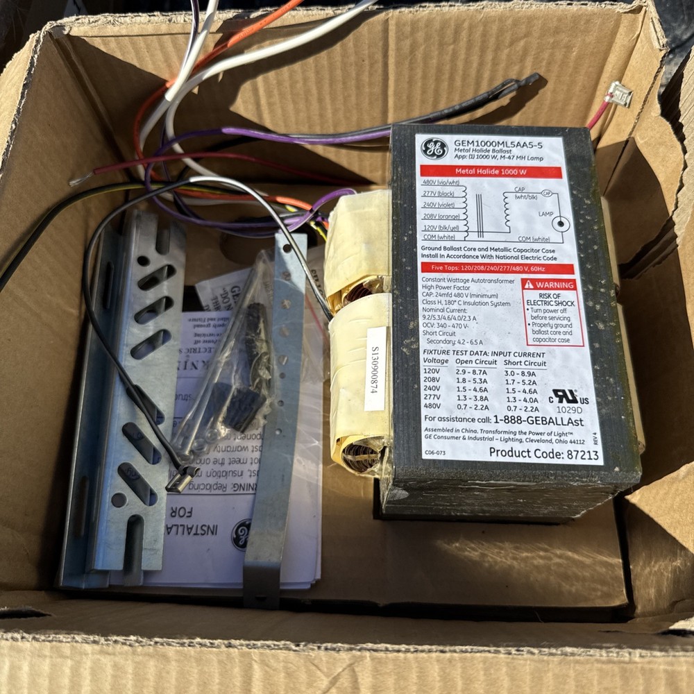 GE 87213 GEM1000ML5AA5-5 1000W HID Distrib. Replace Kit Magnetic C&C Ballast Kit