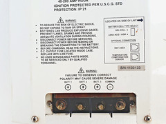 NEWMAR PHASE THREE PT-24-20U Three Stage Smart Charger 24 VDC/ 20 A Marine Grade