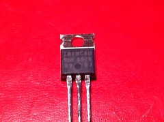 IRFBC40 Transistor LOT OF 5 PIECS (MB)