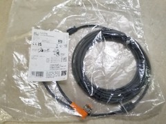 EVC019 LFM Electronic Patchcord Straight Male To Right Angle Female 5m