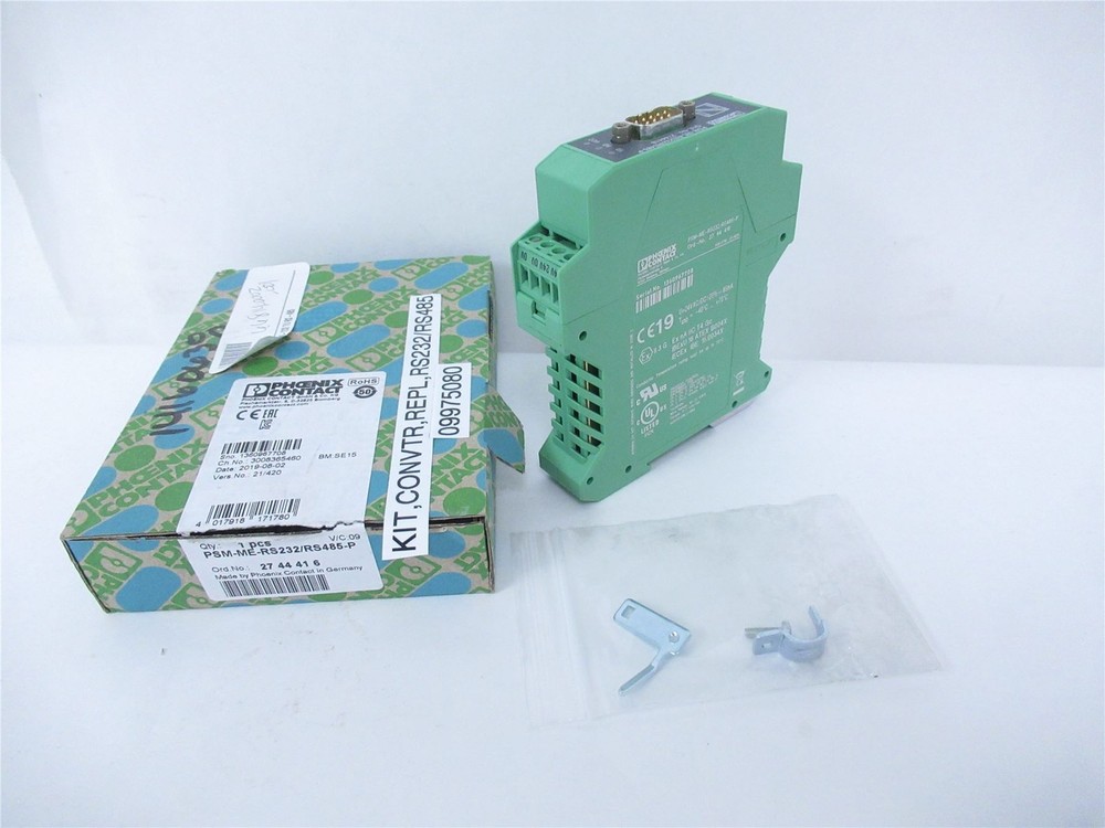242413 New In Box; Phoenix Contact PSM-ME-RS232/RS485-P Interface Converter
