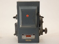 Westinghouse 1513452-B Fusible Cover Operated Bus Plug 240V 30A 3P 3HP Type TAP