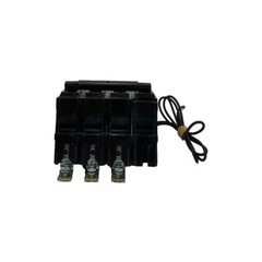 NIB – GE – THQB32030ST1 – 30A 3-Pole Q-Line Bolt-On Circuit Breaker