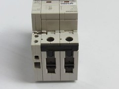 SIEMENS CIRCUIT BREAKER 5SY6201-7 5SY62 MCB C1 1 AMP A 1A 400V W/ AUX 5ST3010AS