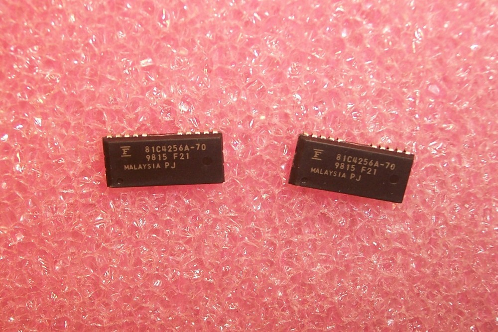 QTY (40) MB81C4256A-70PJ FUJITSU SOJ-20/26 256Kx4 FAST PAGE MODE DRAM NOS