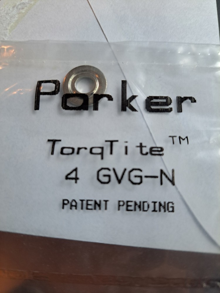 PARKER UHP (Ultra High Purity) Torqtite 4 GVG-N Lot of 11