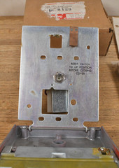 UNUSED IN BOX VTg Honeywell S464A Metal Pull Down Fire Alarm