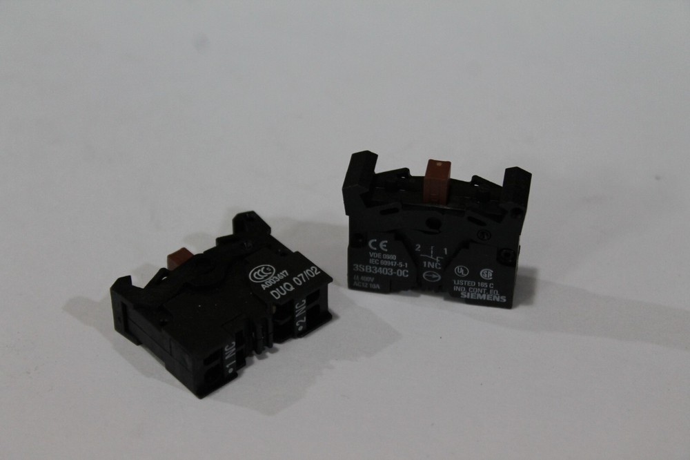 Siemens 3SB3 403-0C, Contact Block, Spring Loaded Terminal, 1NC