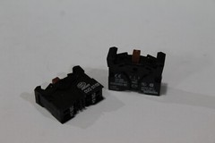 Siemens 3SB3 403-0C, Contact Block, Spring Loaded Terminal, 1NC