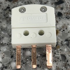 (5 PACK) OMEGA ENGINEERING MTP-U-M BRAND NEW MINI THREE PRONG WHITE CU-CU