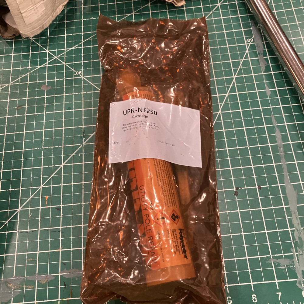 POLYWATER Wood Utility Pole Repair Cartridge On OEM Sealed Bag 250 mL 43551