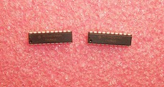 QTY (18) MC74HCT245AN MOTOROLA 20 PIN DIP OCTAL BUS TRANSCEIVER NOS 1 TUBE
