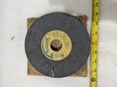 Norton 100473039 7×1/2×1-1/4 24A46-I8VBE Grinding Wheel Industrial Abrasive OEM