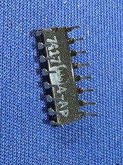 74174N SIGNETICS 1449-1260 DC82 14-PIN DIP VINTAGE COLLECTIBLE LAST ONE