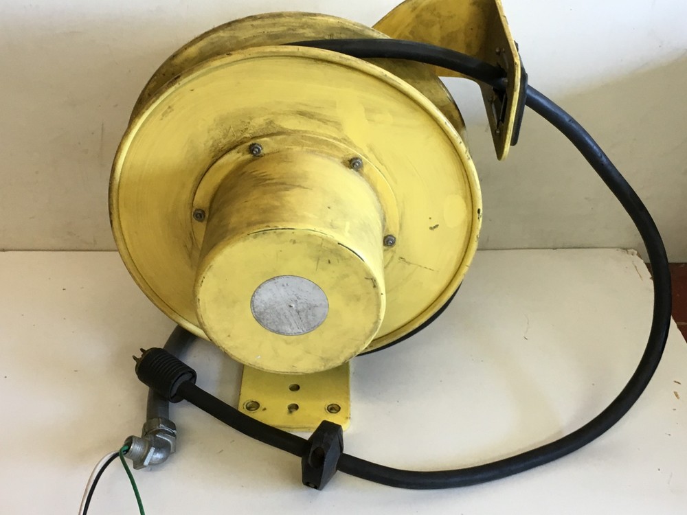 Powereel Retractable Electric Power Cord Reel 25ft Length, Yellow