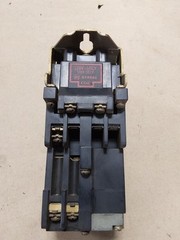 ALLEN BRADLEY 700-N200A1 SER. B Timing Unit