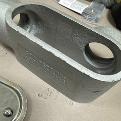 Crouse-Hinds L67, RIGID CONDUIT OUTLET BODY, 2 L FORM 7 THRD RIGID OUTLET 1 EA