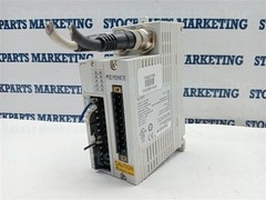 LOT 2pcs KEYENCE SL-R11 Safety Control Unit 24V DC Class2 150mA Fast Shipping!!