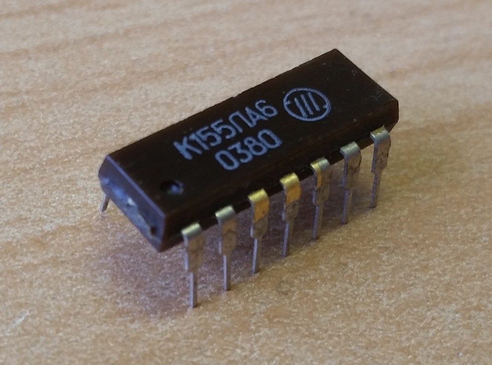 IC K155LA6 = SN7440N / 7440 / DIP14 USSR NOS (Lot of 30 pcs)