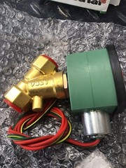NIB Azco Red Hat II Solenoid Valve 8030G017120/60 8030G017