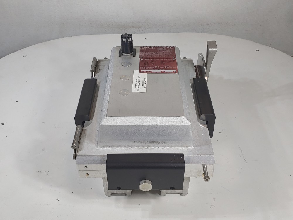 Eaton Crouse Hinds Non-Fused Disconnect Switch – Cat #:EBMX1D-N060