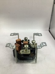 USED 7974 FLUSH PAOWER OUTLET HBL7974 50 Amp 125/250 Volts