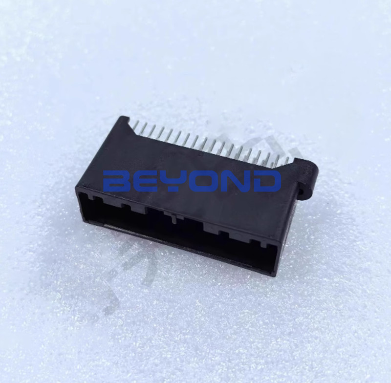 QTY:100 NEW FOR AAUS01AP4-032K02 Male Plastic Upright 32P