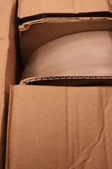 (50-Pk) Wiremold Non-Metallic Pancake Overfloor Raceway 3″ x 10ft BE1400-10