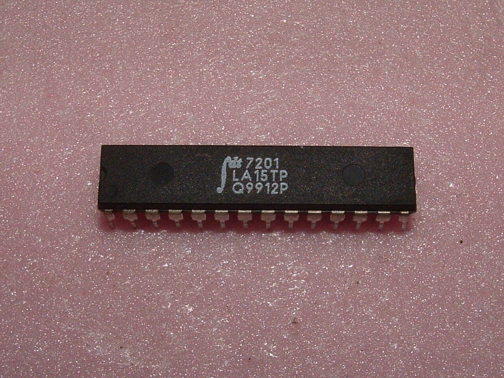 1x IDT7201LA15TP IC MEM FIFO 512X9 15NS 28-PDIP 7201 IDT7201