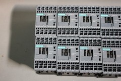 Lot of 13 Unused SIEMENS POWER CONTACTORS 3RT2015-2AP61-1AA0