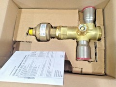 1PC Danfoss ETS 100 034G0508 Electric expansion valve,1 3/8 in- BRAND NEW