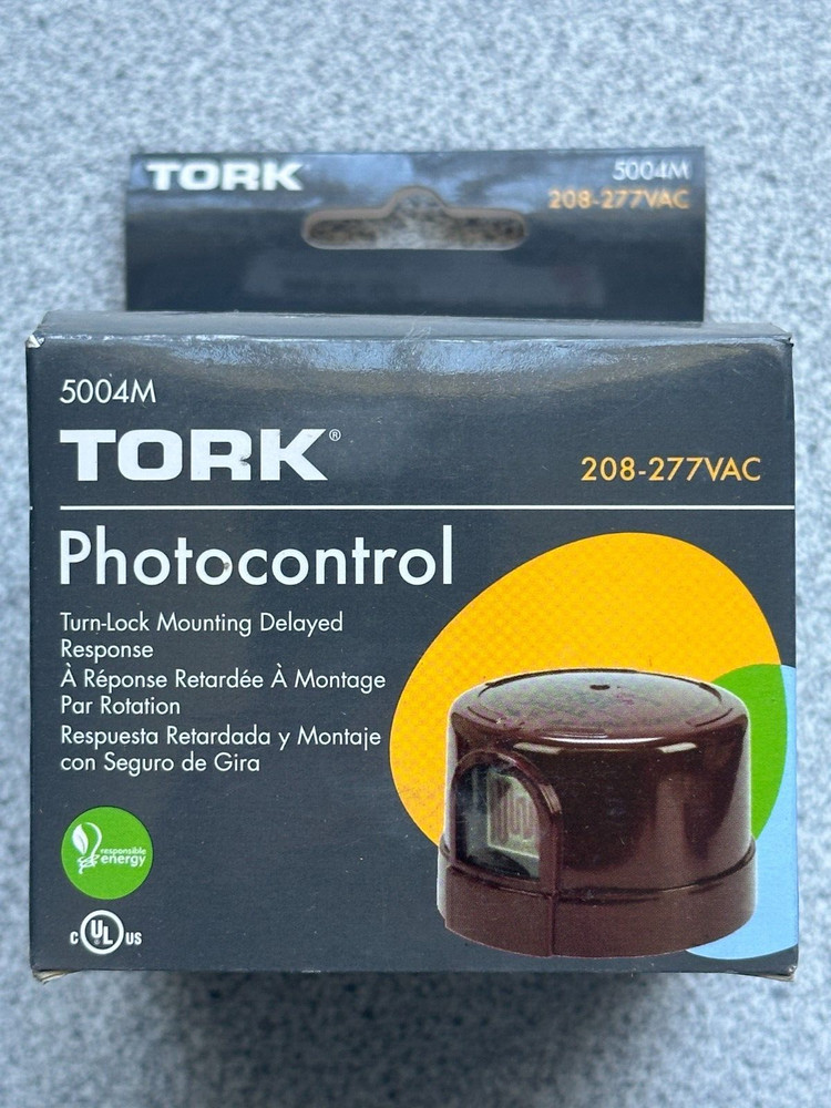 NEW Tork 5004M Delayed Response Photo Control Turn Lock SPST 208/277V
