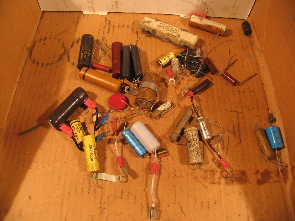 Misc. Lot of Various Electronic Resisters, etc. Lot B