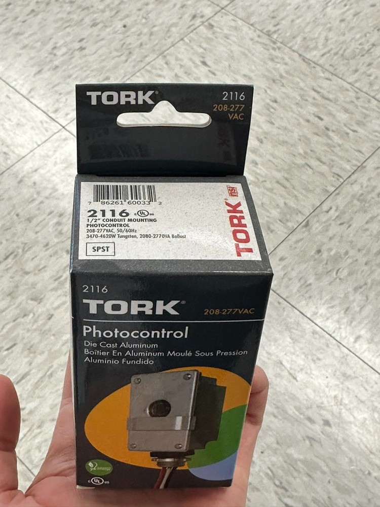 TORK 2116 PHOTOCONTROL