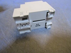 1 – Siemens 5TE6 804 5TE6 804 125VAC 15A Socket. NEW Out of the original package