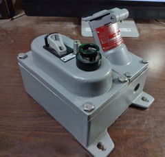 KILLARK UGFI20C2 ACCEPTOR RECEPTACLE INTERLOCKED GFCI SWITCH 20 AMP NEW NO BOX