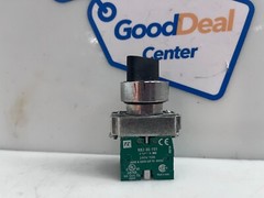 SHAMROCK CONTROLS RB2-BE-101 Contact Block w/ On/Off Button (Lot of 11)