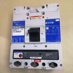 Cutler-Hammer circuit breaker LDB3600FT33W #571B